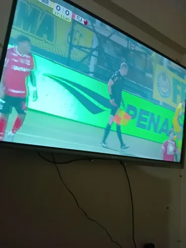 Tv semp 50 polegadas Android smart zerada