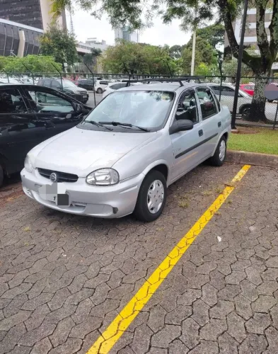 Chevrolet Corsa Sedan 1.0 MPFI 8V 71cv 4P 2004