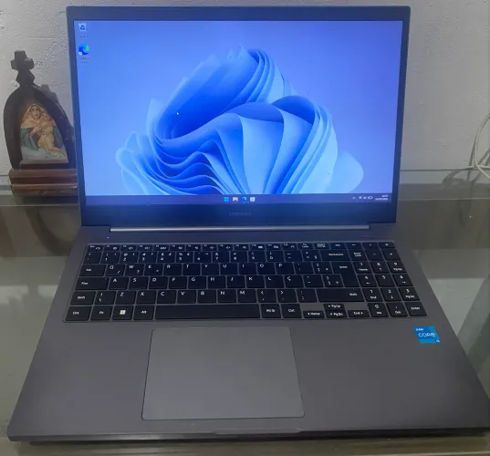 Samsung Book