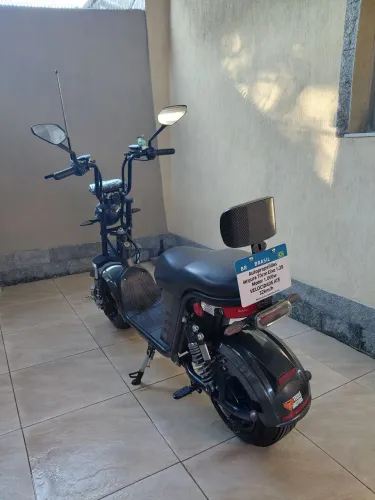 Scooter elétrica