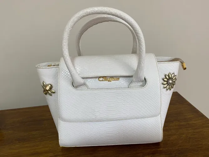 Bolsa da Carmen Steffens original l, com pouquíssimo uso!