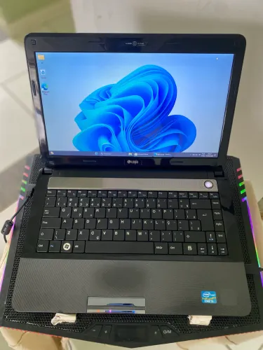Notebook Login -i3 -SSD de qualidade- Super Rápido