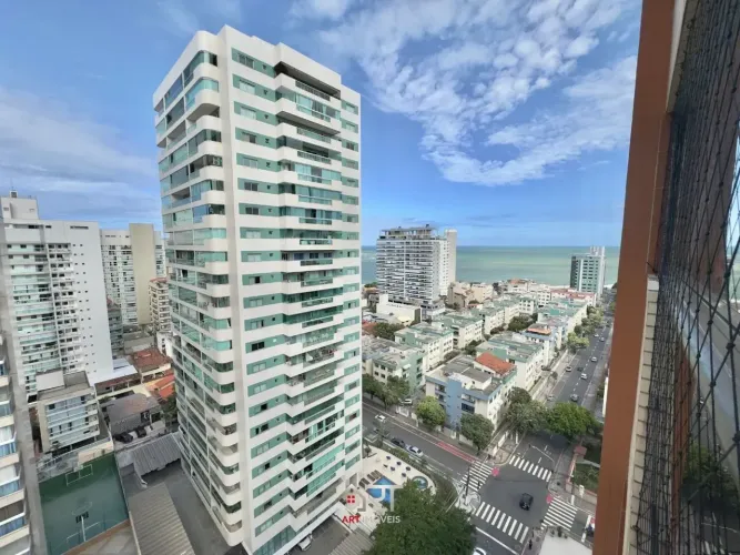 APARTAMENTO A VENDA - EXCELÊNTE LOCALIZAÇÃO- 4 QUARTOS