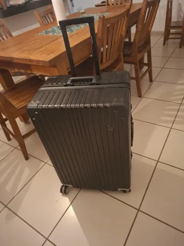 Mala de viagem Grande 32 kg - Marca Bagaggio - Anápolis-Go