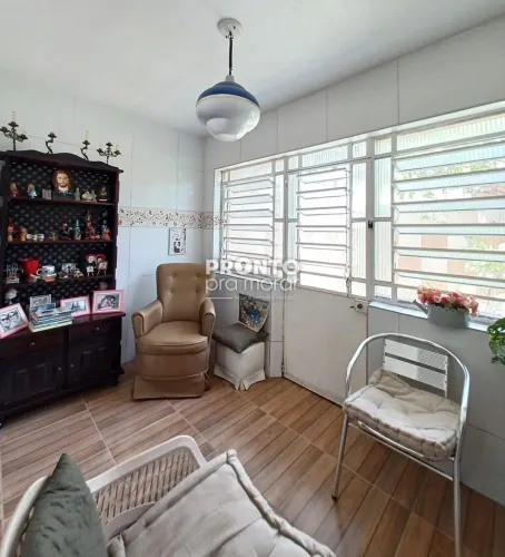 Casa com 4 quartos em Jiquiá