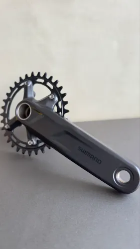 Pedivela Shimano MT 512 / Coroa 32T