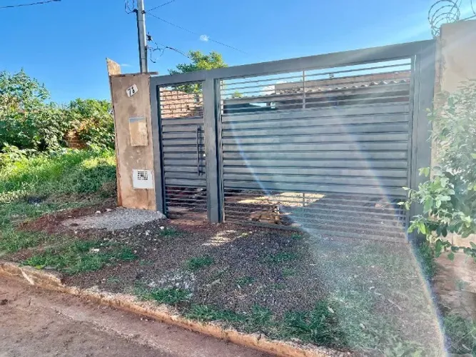 TERRENO COM CONSTRUÇÃO NO LOTEAMENTO CAMBARÁ TIJUCA I - DIRETO COM A LOTEADORA