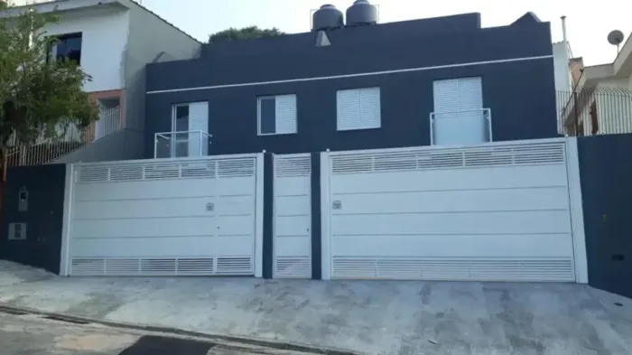 Sobrados para venda com 3 quartos na Zona Oeste em Jardim Bonfiglioli, 125 m²
