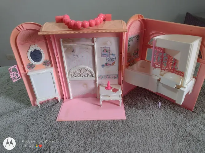 Promoção para hoje antigo quarto da Barbie maleta anos 90 