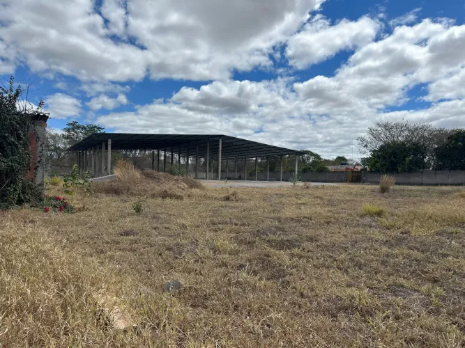 Alugo Galpão Comercial