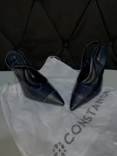 Sapato feminino Constance Salto Preto Novo