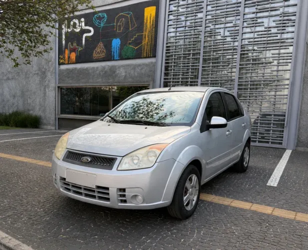 Ford Fiesta Sed. 1.6 8V Flex 4P 2009