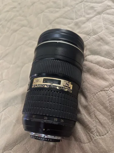 LENTE NIKON 24-70mm f/2.8G ED PRA VENDER HOJE?