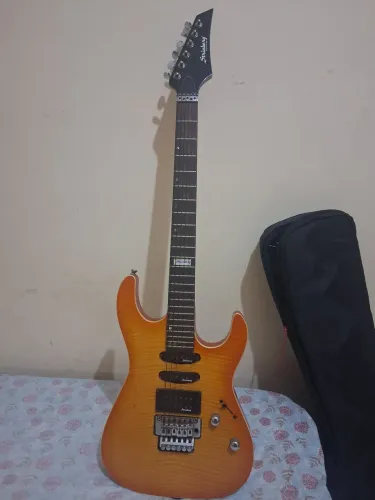 Vende-se guitarra strinberg !!! Troco por strato