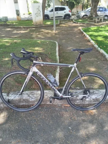 Bicicleta bike cannondale super six Ivo carbono 