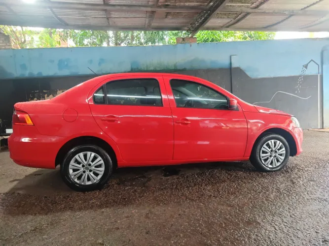Volkswagen Voyage 1.0/1.0 City MI Total Flex 8V 4P 2013