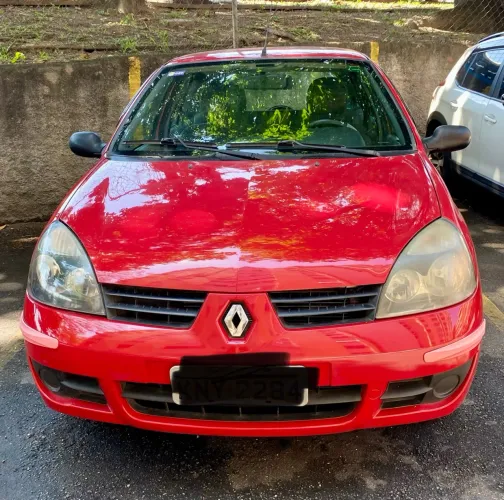 Renault Clio Hi-flex 1.0 16V 5P 2011