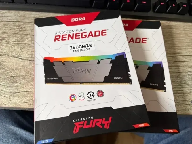 Memória DDR4 Kingston Fury Renegade RGB, 16GB(2x8GB), 3600Mhz