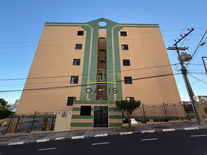 Imóvel para aluguel com 100 metros quadrados com 3 quartos em Centro - Franca - SP