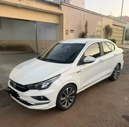 Fiat Cronos Precision 1.8 16V Flex Aut. 2019