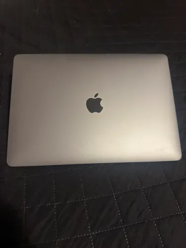 Vendo MacBook Pro M1 2020 (Touch Bar) 8GB 256GB SSD