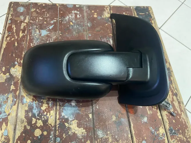Retrovisor do uno Vivance original lado direito