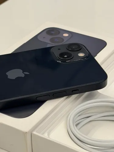 Vendo IPhone 13 128Gb Cor Meia Noite