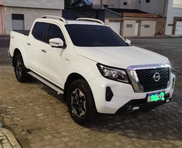 Nissan Frontier Plati. CD 2.3 Bi-TB Dies.aut. 2023