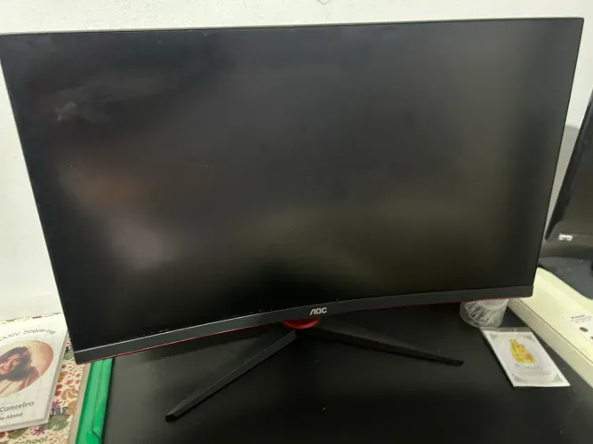 ? Vende-se Monitor Gamer AOC 27? 240Hz