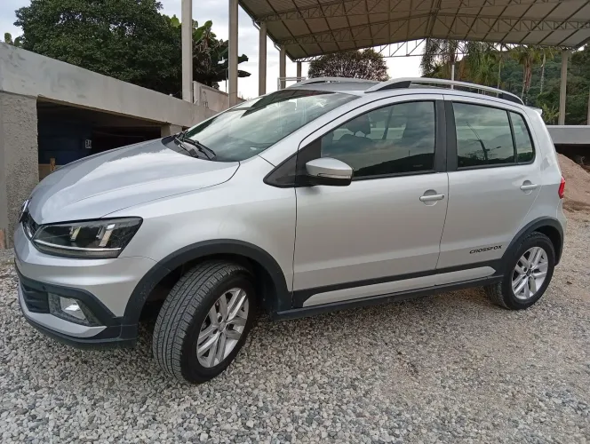 Volkswagen Crossfox 1.6 T. Flex 16V 5P 2015