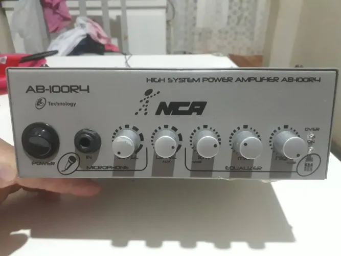 Amplificador NCA