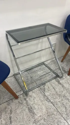 Mesa revisteiro café