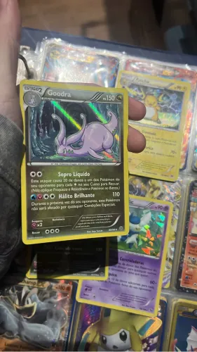 Carta Pokémon Goodra