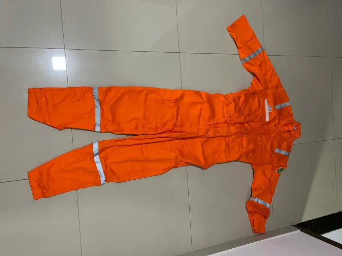 Macacão Petrobras anti chama N:60 EPI