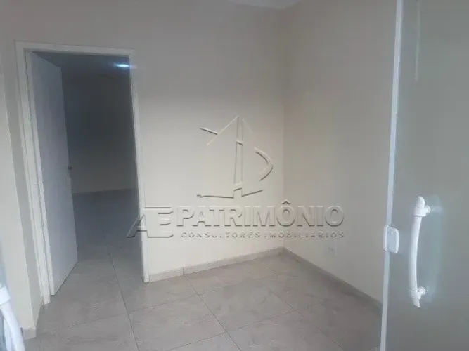 Sala Comercial Térrea - 32m² Úteis - Ótima Localização