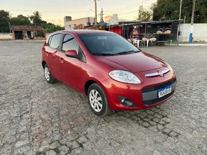Fiat Palio Attractive 1.0 EVO Fire Flex 8V 5P 2014