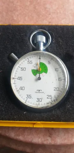 Cronômetro dial Vintage de bolso. Tecnhos.Item colecionador.Caixa Original. Funcionando.