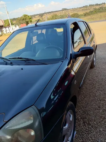 Renault Clio Sed. Privilège Hi-flex 1.6 16V 4P 2007