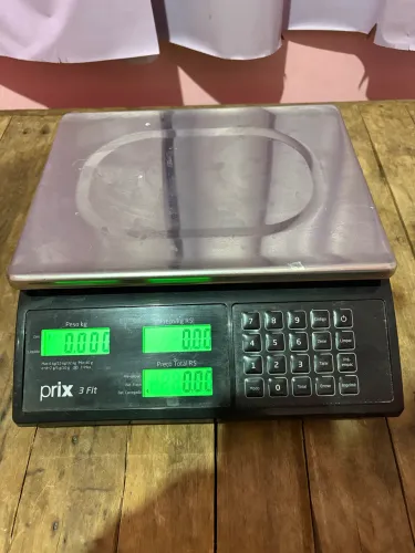 Balança Digital Toledo Prix 3 Fit Preta Bivolt RS232 - 4 Meses de Uso Com Nota Fiscal