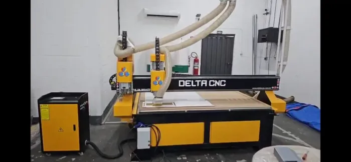 Máquina Router CNC 