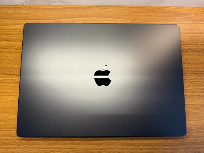 MacBook Pro M5 Pro, 24gb, 1TB, 16 Pol, Black, Open Box