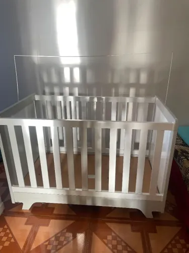 Berço americano com colchão ( vira cama)