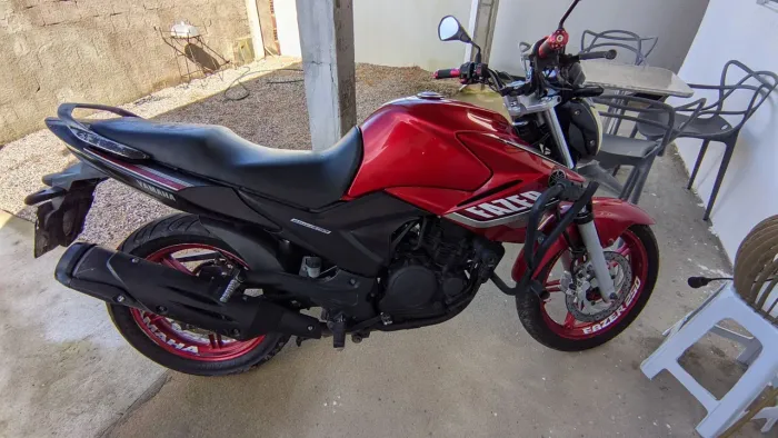 Fazer 250 2015 filé vend troco
