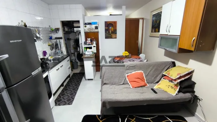 Apartamento à venda com 40 m² de área privativa com Pequena Vista Mar e Ótima Localização