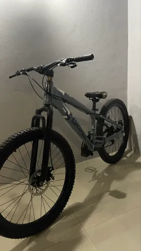 Bicicleta gios frx 2023