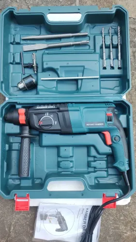 Martelete plus SDS 1050w