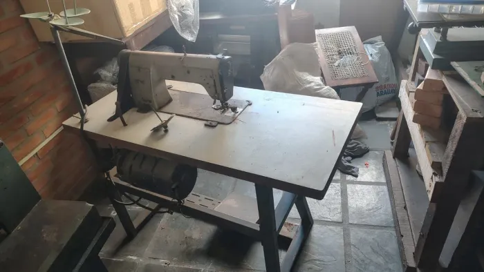 Máquina de costura 