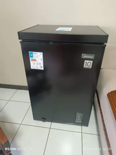 Freezer Horizontal 100L FlexBeer Inverter Bivolt Preto Midea NOVO