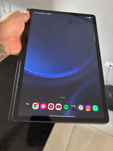 Galaxy Tab S9 FE+ 128GB 8GB RAM - Impecável