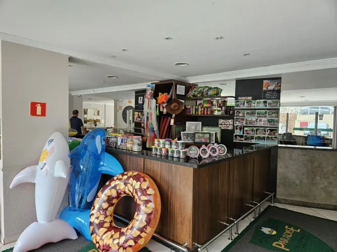 Ponto comercial/Loja/Box para venda possui 11 metros quadrados